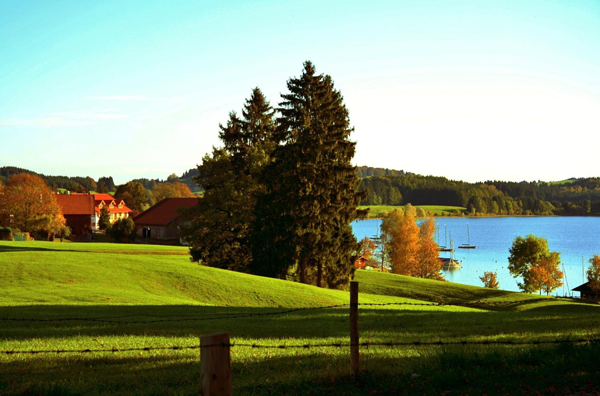 Seehotel Und Schnöller Rieden